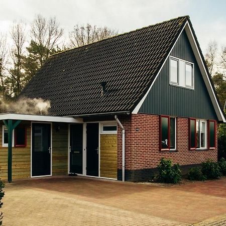 Groepsaccommodatie Kom In De Bedstee Sprookje Winterswijk Buitenkant foto