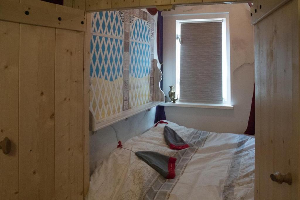 Groepsaccommodatie Kom In De Bedstee Sprookje Winterswijk Buitenkant foto